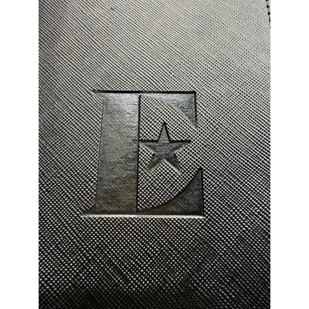 Elton John Farewell Yellow Brick Road Gold Metallic Passport‎ Holder Cover